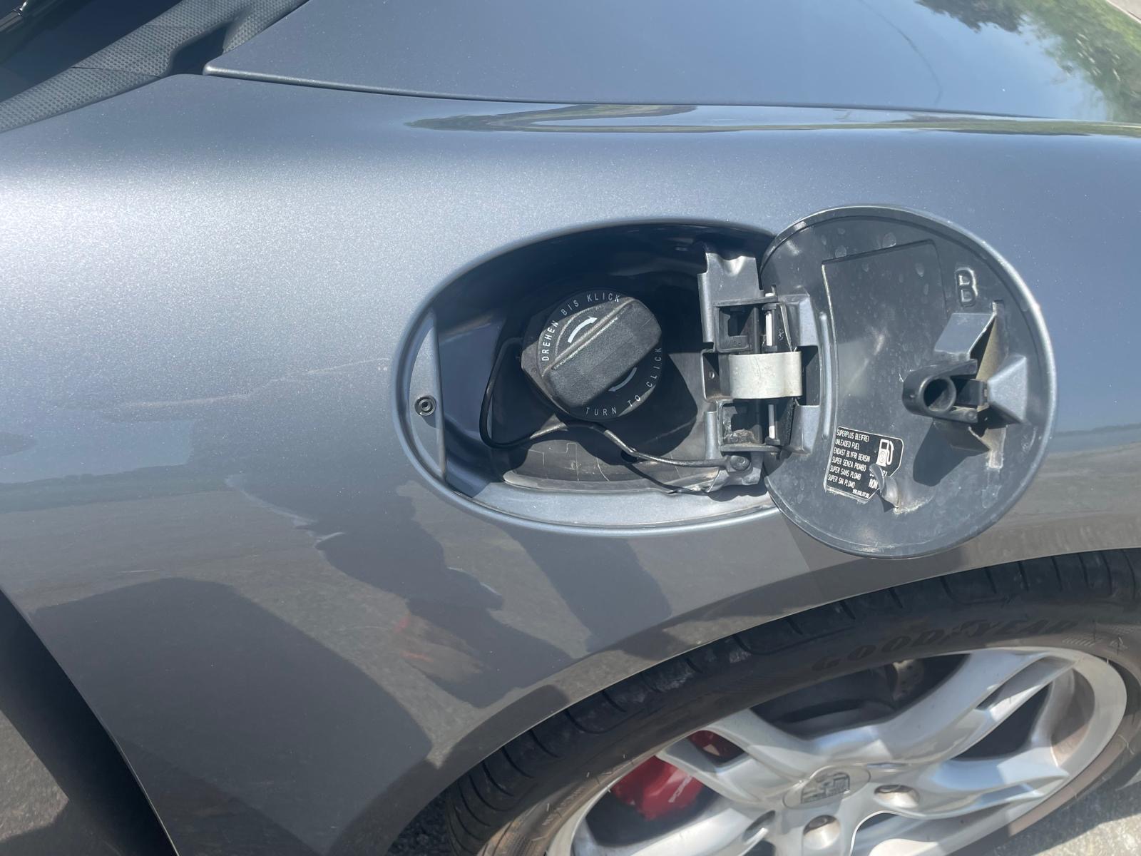 porsche-boxster-essence-annee-2005-26-900
