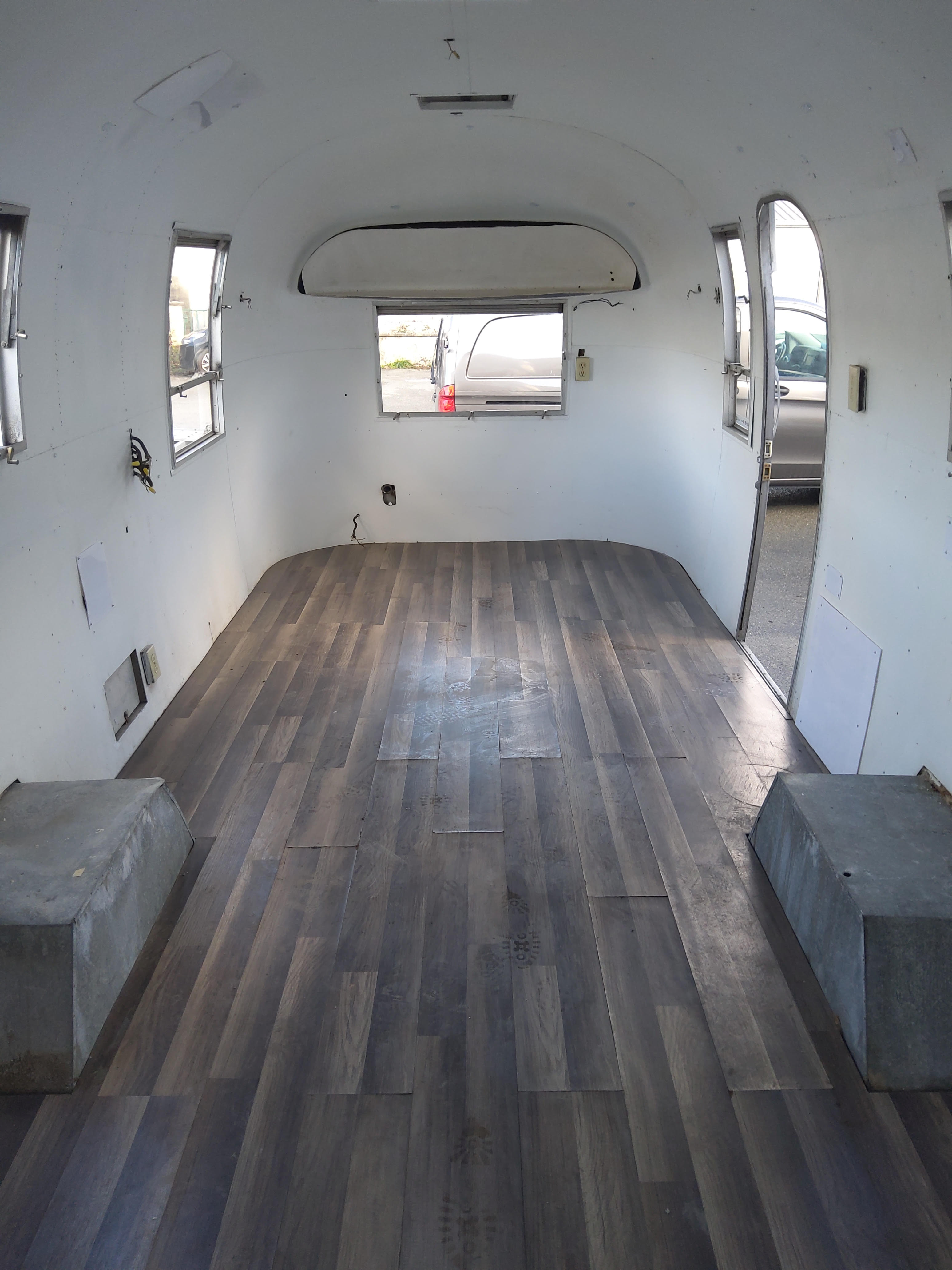 airstream-caravane-annee-1965-24900