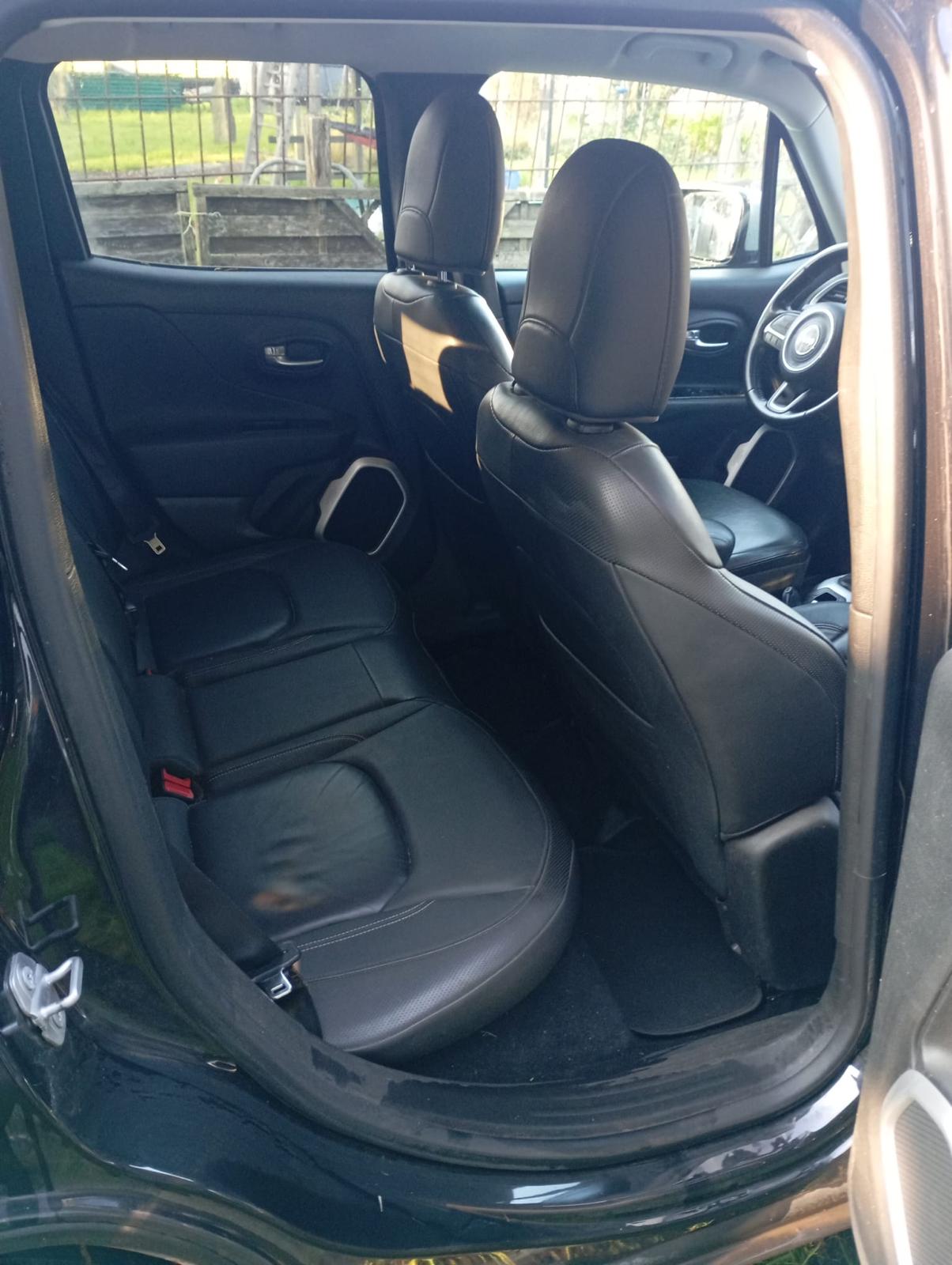 jeep-renegade-diesel-annee-2015-10-490